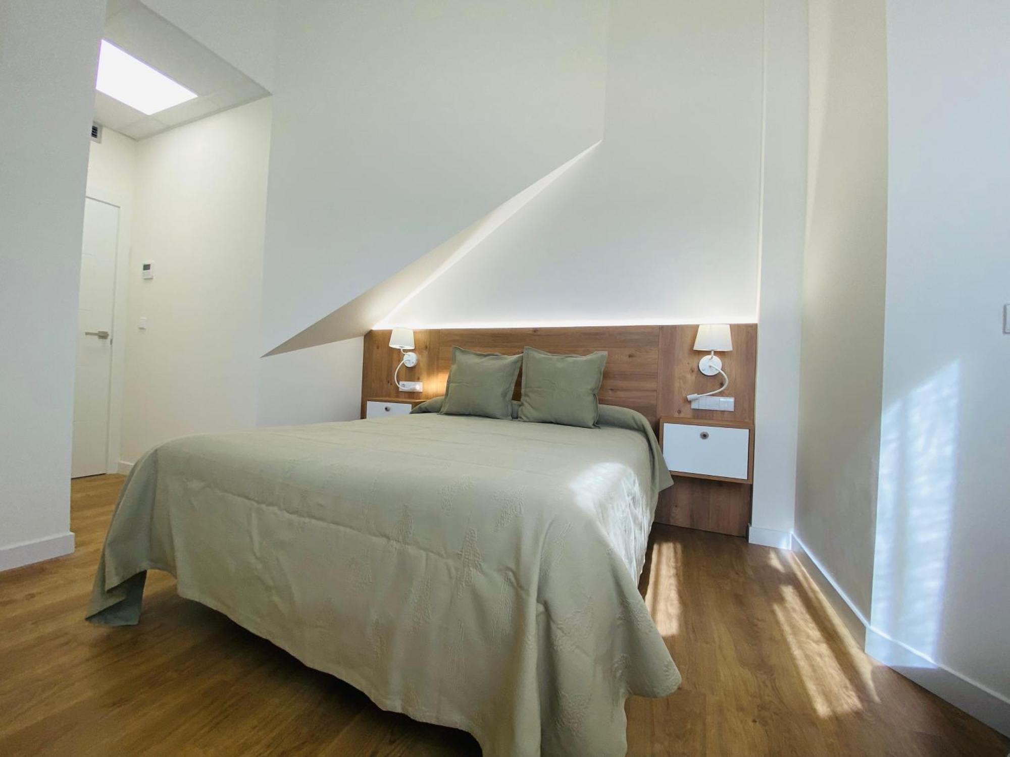 Apartamentos Palacio Alemar ลอเรโด ภายนอก รูปภาพ